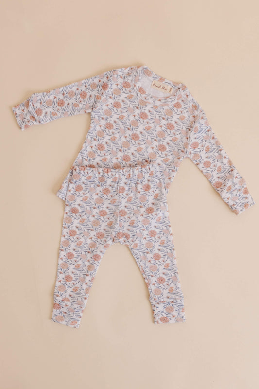 Organic Cotton two piece set in Dandelion print hand painted by Taddy Mikelaites