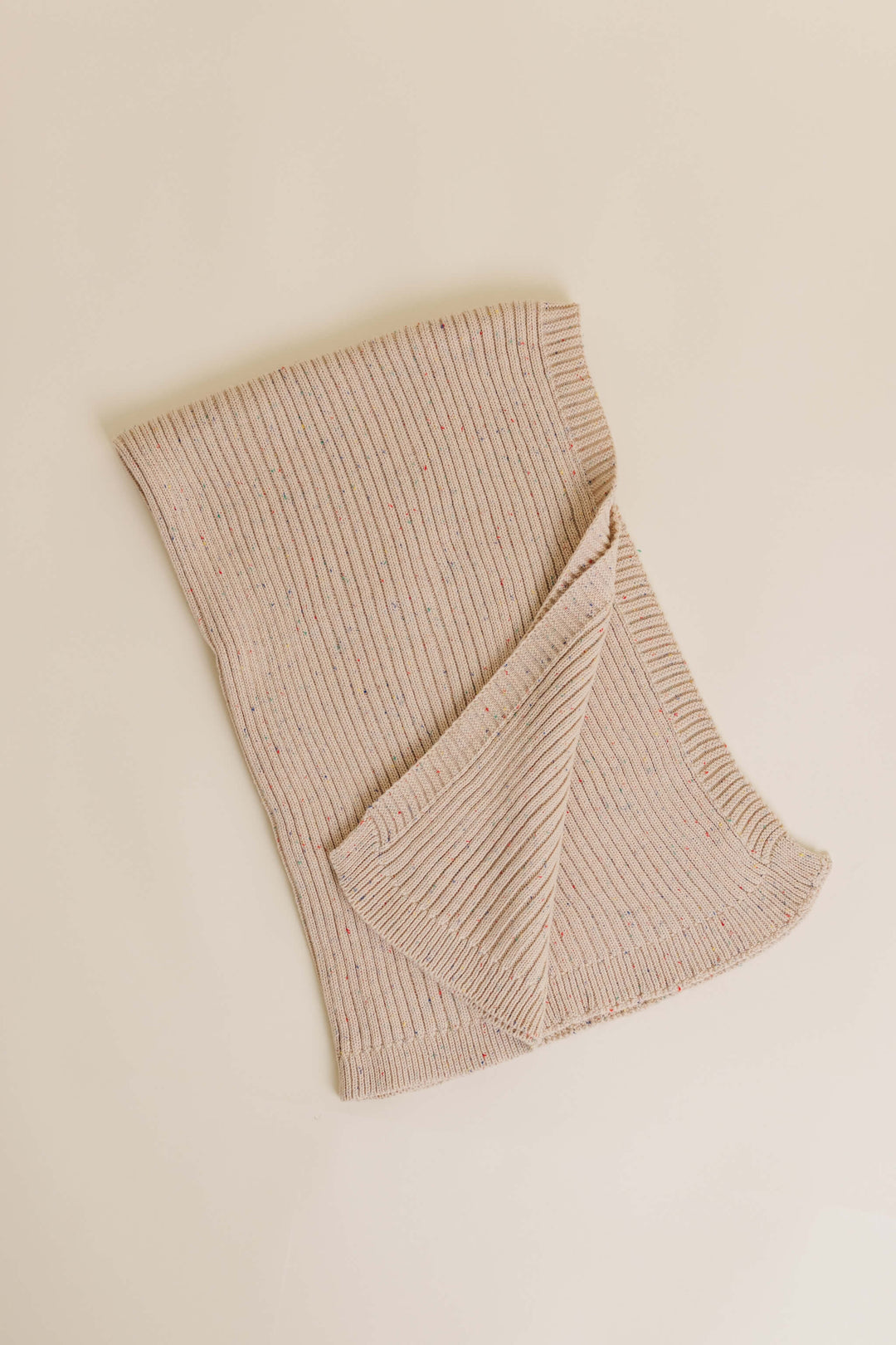 Sprinkle Knit Ribbed Blanket Hazelnut